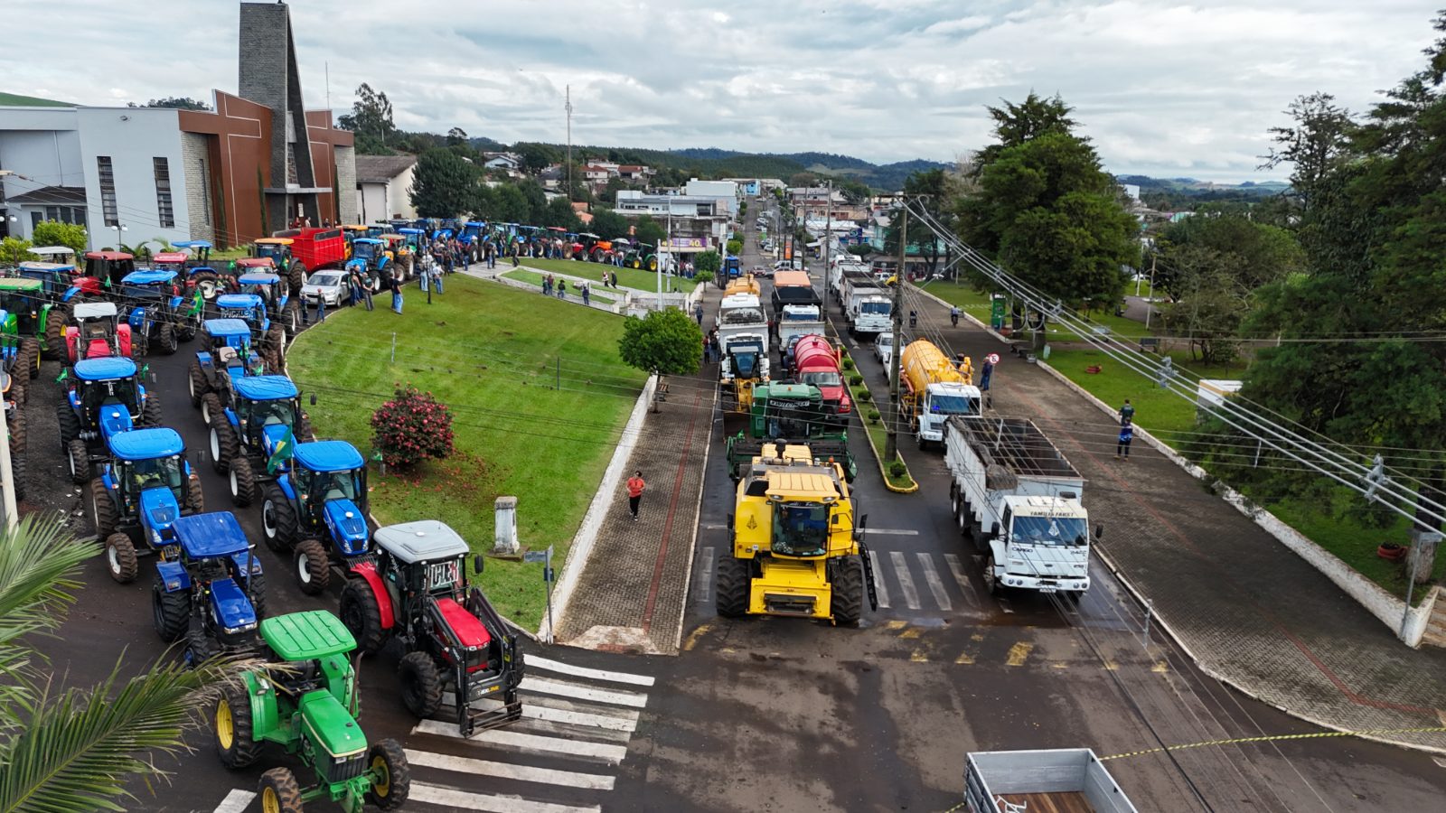 FESTA DOS COLONOS E MOTORISTAS 2026 - ENÉAS MARQUS